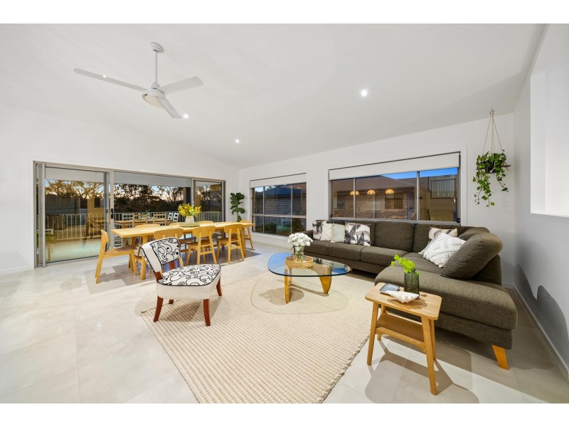 71 Cordyline Drive, Reedy Creek QLD 4227