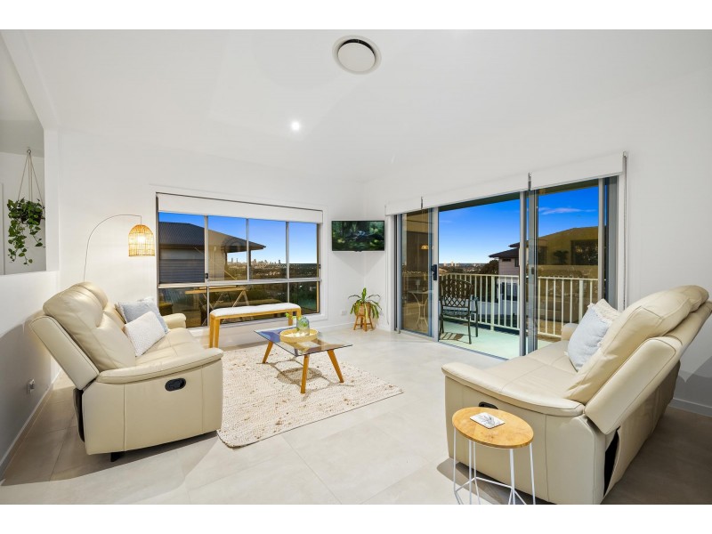 71 Cordyline Drive, Reedy Creek QLD 4227