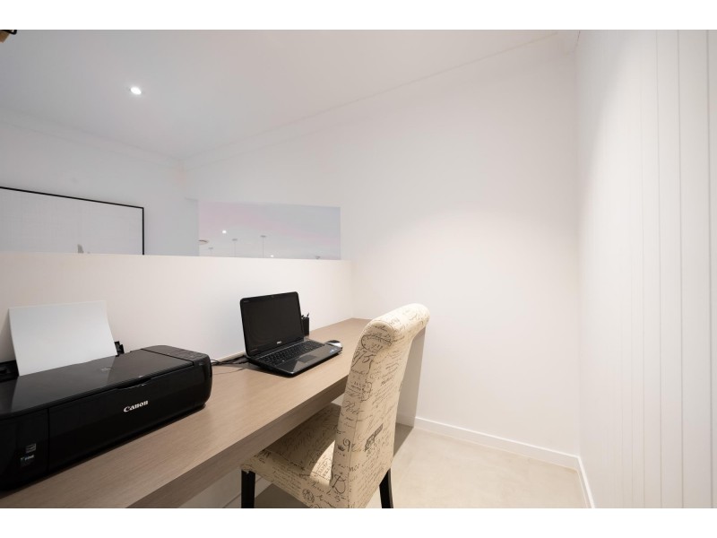 71 Cordyline Drive, Reedy Creek QLD 4227
