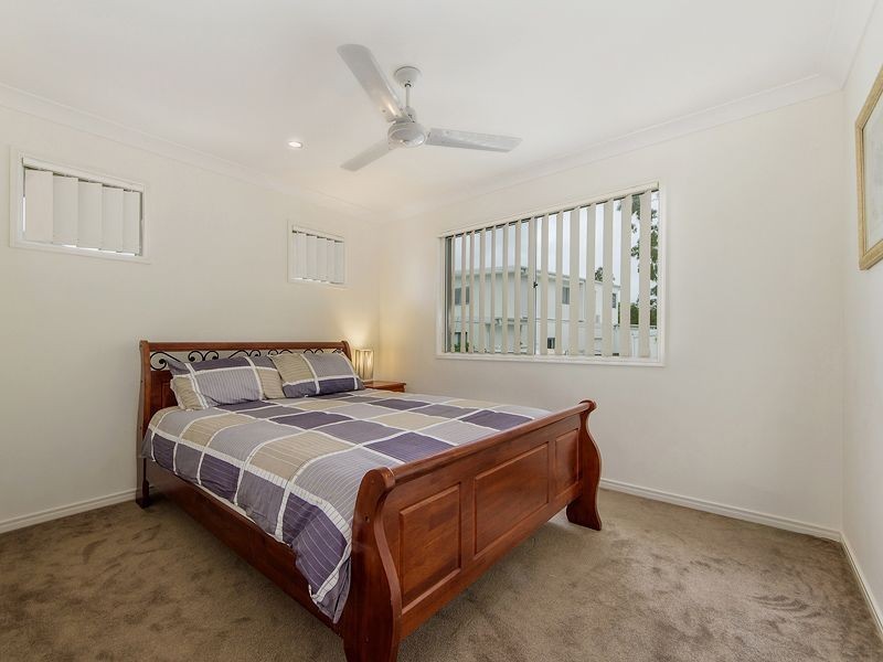 9 Worchester Terrace, Reedy Creek QLD 4227