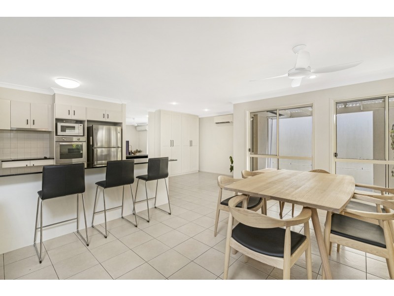 61 Tee Tree’s Boulevard, Arundel QLD 4214