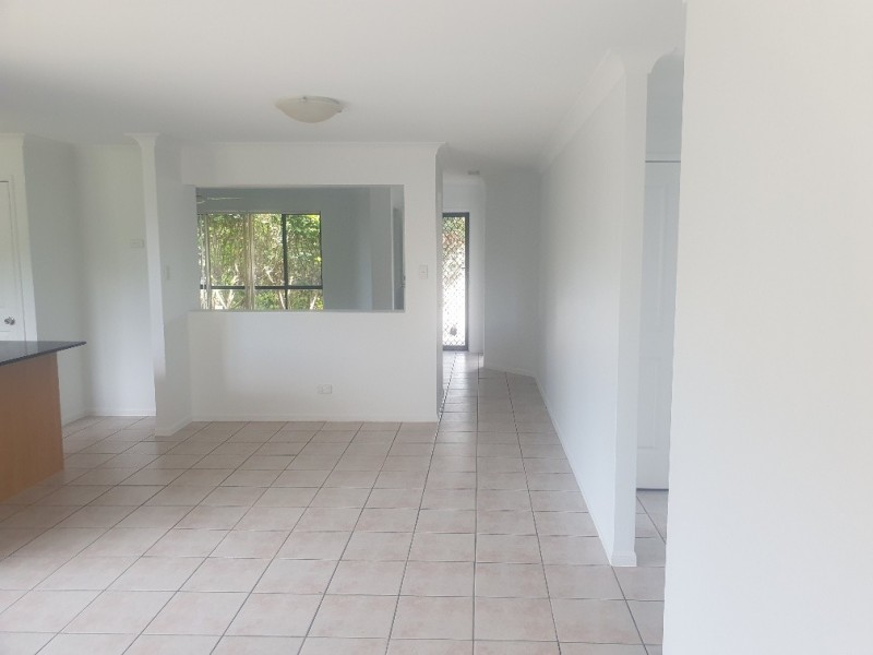 6 Freesia Court, Ormeau QLD 4208