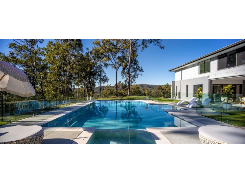 71 Nathanvale Drive, Mount Nathan QLD 4211