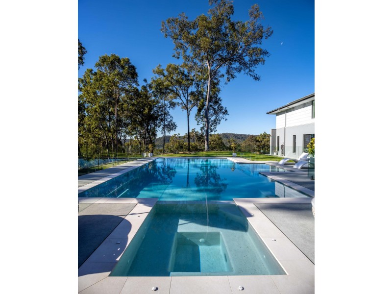 71 Nathanvale Drive, Mount Nathan QLD 4211