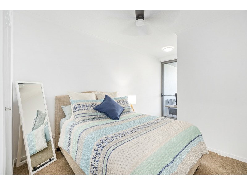 252/129 Laver Drive, Robina QLD 4226