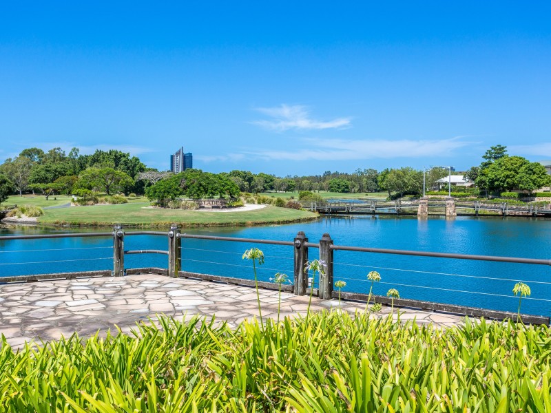 408/601 Glades Drive, Robina QLD 4226