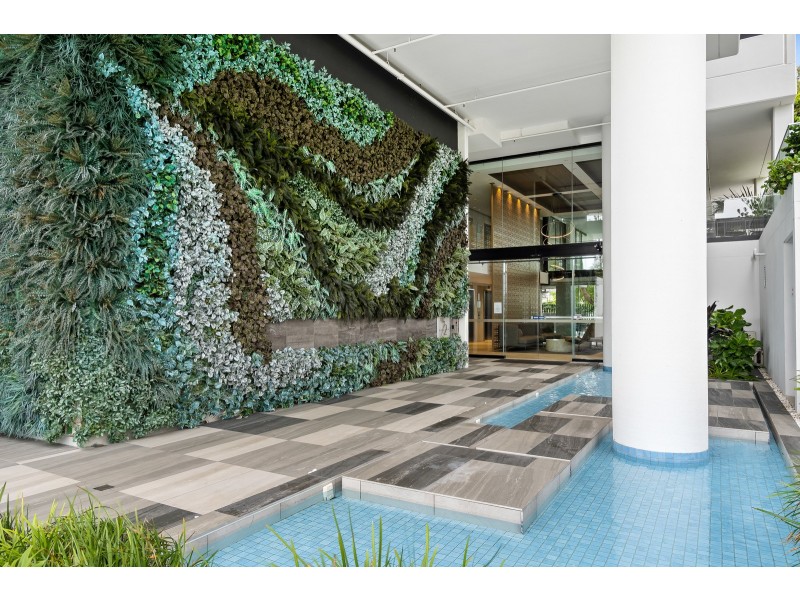 1405/372 Marine Parade, Labrador QLD 4215