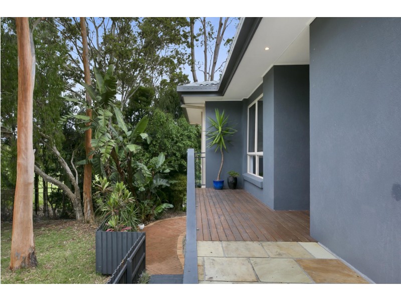 9 Chatswood Court, Robina QLD 4226