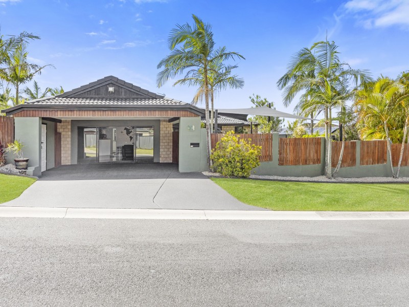 11 Quoll Close, Burleigh Heads QLD 4220
