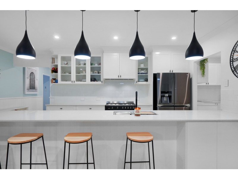 24 Jackaroo Crescent, Gilston QLD 4211