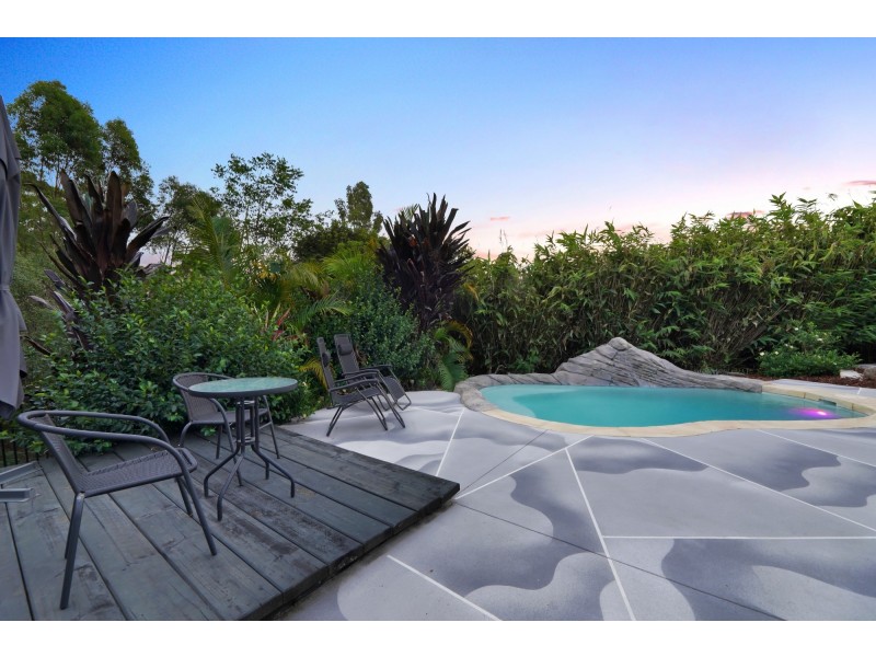 24 Jackaroo Crescent, Gilston QLD 4211