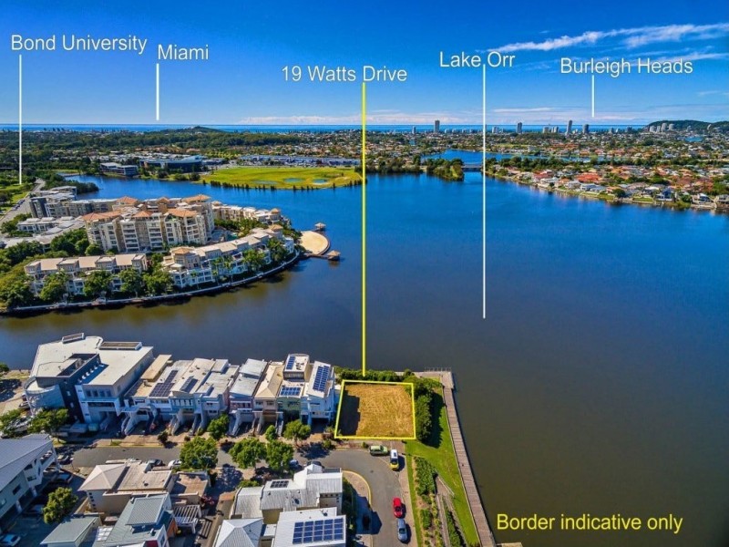 19 Watts Drive, Varsity Lakes QLD 4227