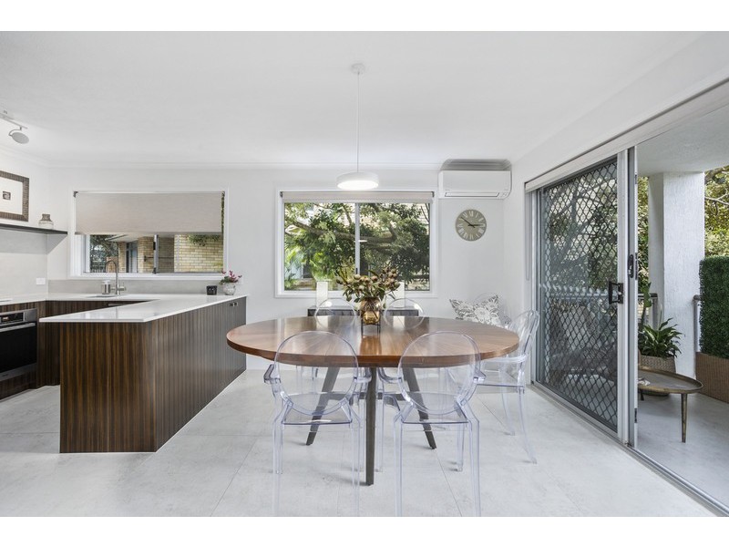 4/108-112 Petrel Avenue, Mermaid Beach QLD 4218