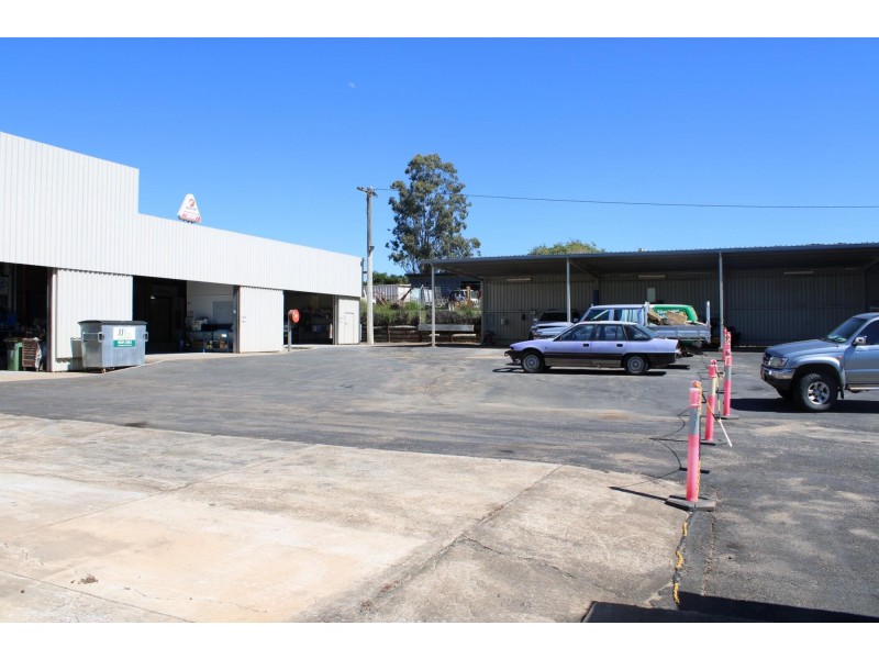 88 Western Drive, Gatton QLD 4343