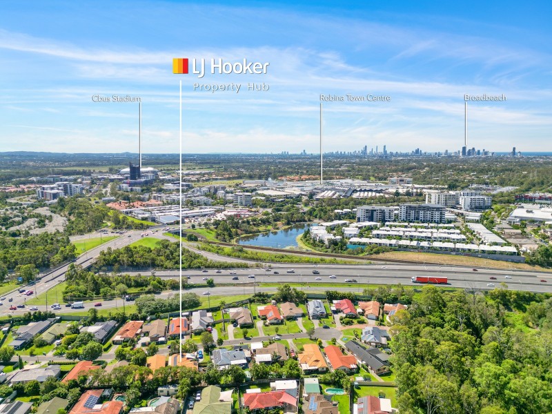 13 Queen Charlotte Court, Mudgeeraba QLD 4213