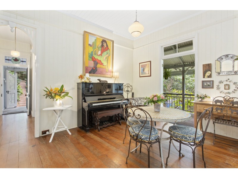 8 Koombahla Drive, Tallebudgera QLD 4228