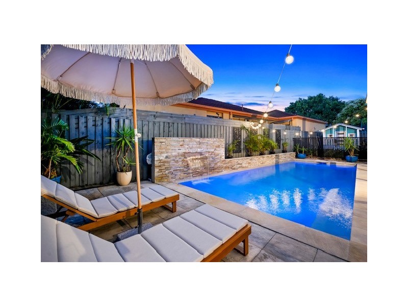 53 Tussock Crescent, Elanora QLD 4221