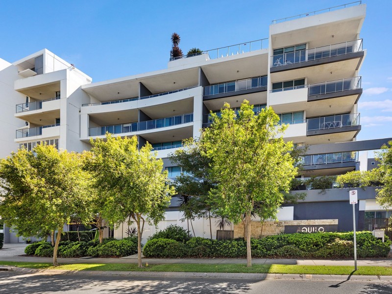 408/11 Compass Drive, Biggera Waters QLD 4216