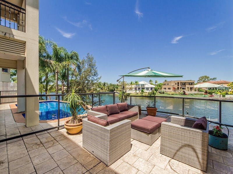 25 Kirralee Drive, Robina QLD 4226