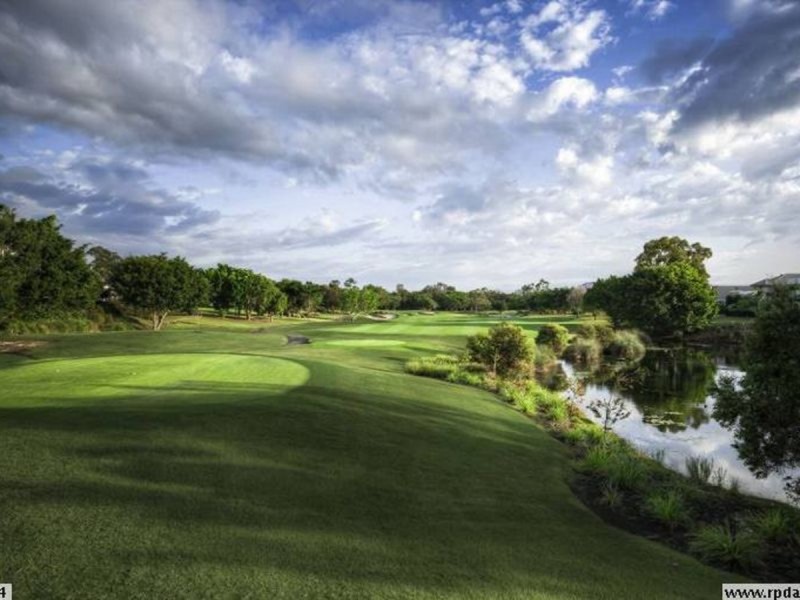 15 Peninsula Drive, Robina QLD 4226