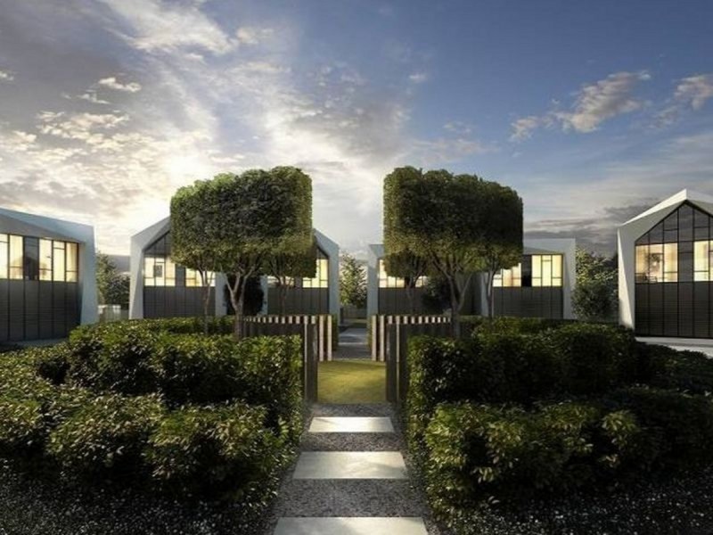 15 Peninsula Drive, Robina QLD 4226