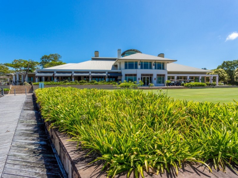 15 Peninsula Drive, Robina QLD 4226