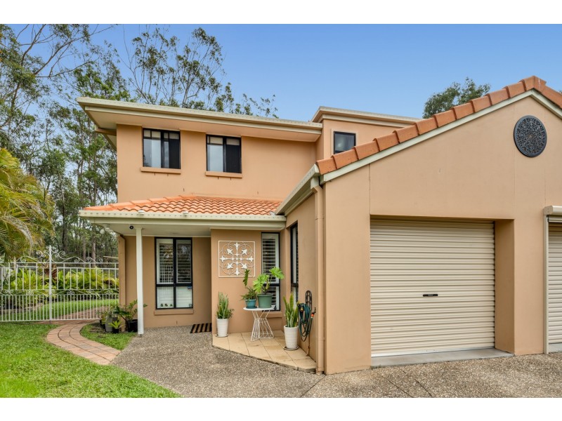 1/5 Joshua Close, Arundel QLD 4214