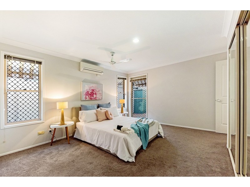 16 Novar Court, Robina QLD 4226