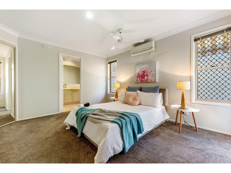 16 Novar Court, Robina QLD 4226