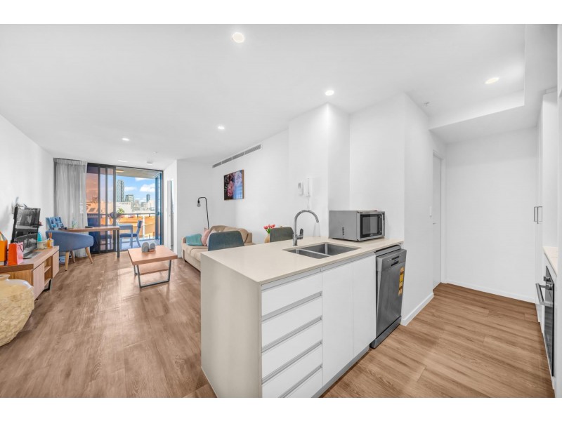 1005/139 Scarborough Street, Southport QLD 4215