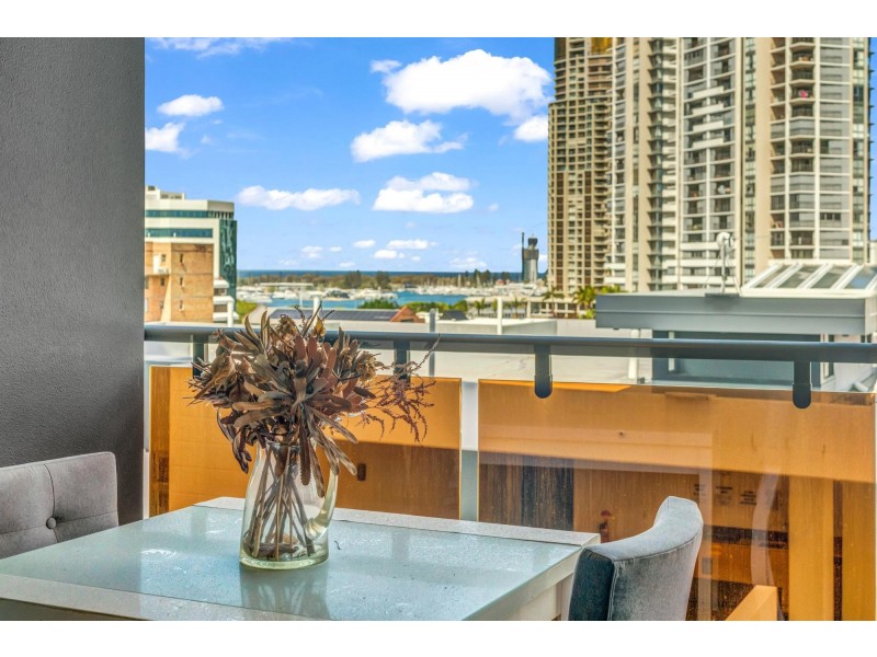 1005/139 Scarborough Street, Southport QLD 4215