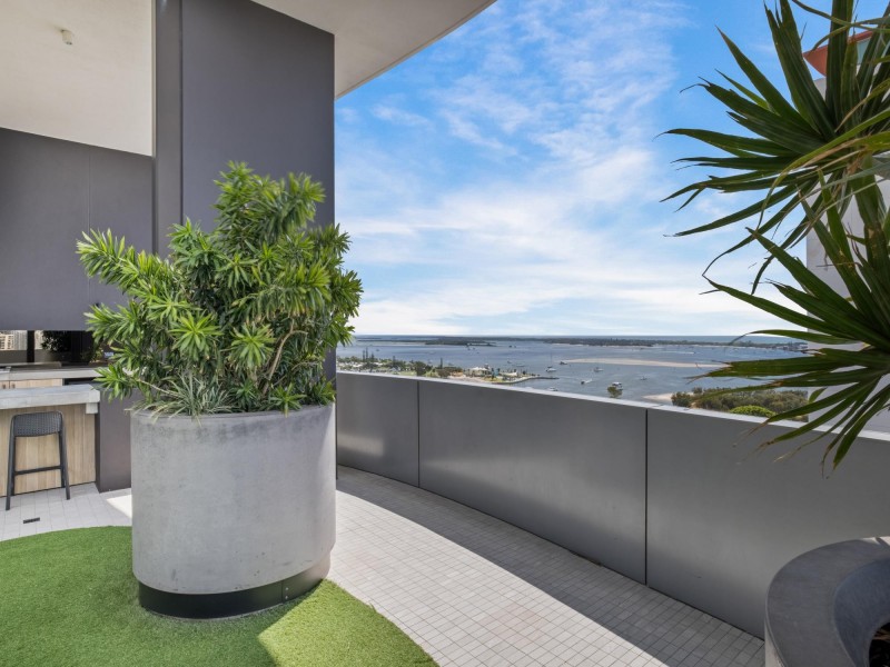 1005/139 Scarborough Street, Southport QLD 4215