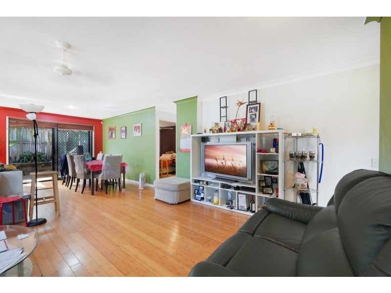 3/24 Amsonia Court, Arundel QLD 4214