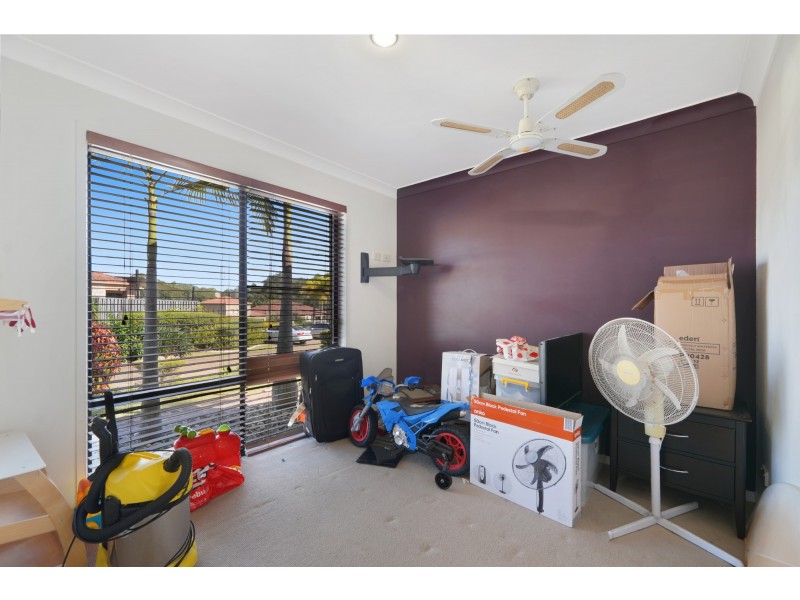 3/24 Amsonia Court, Arundel QLD 4214