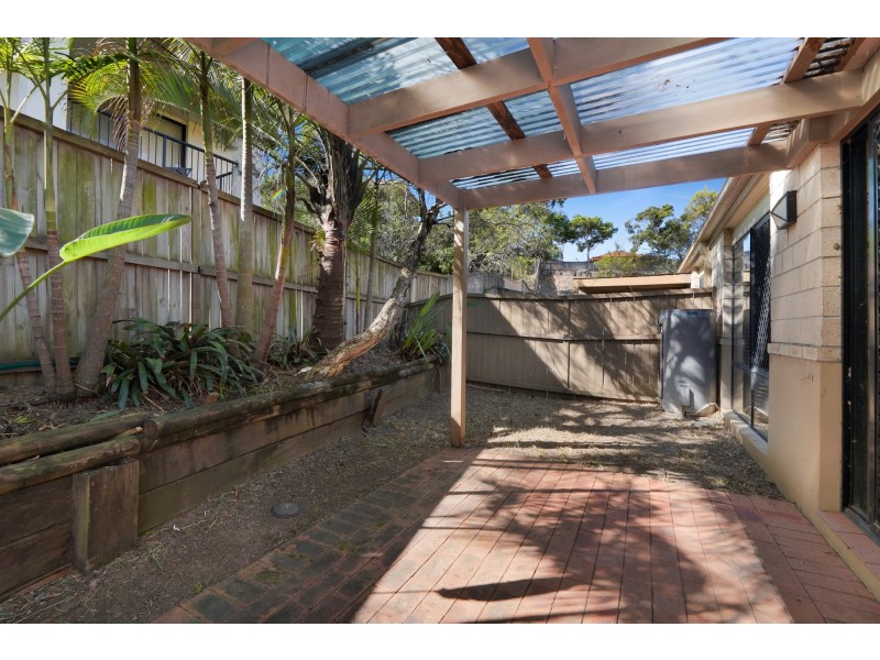 3/24 Amsonia Court, Arundel QLD 4214