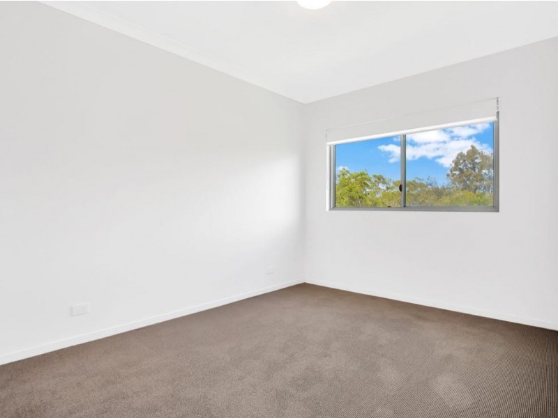 1315/397 Christine Avenue, Varsity Lakes QLD 4227