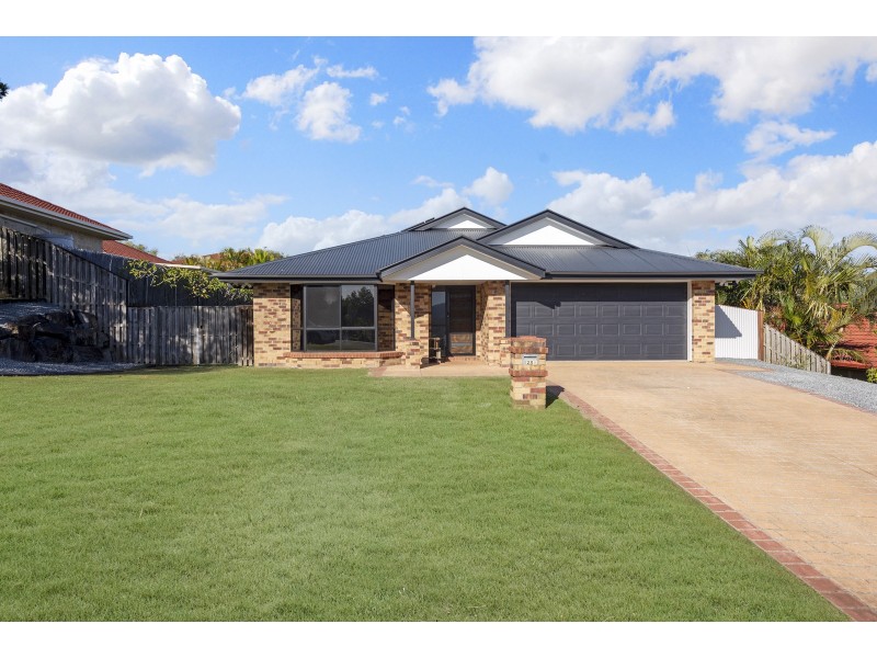 28 McRae Circuit, Pacific Pines QLD 4211