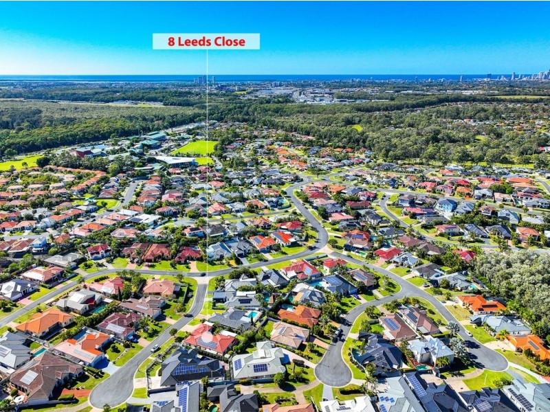 8 Leeds Close, Arundel QLD 4214