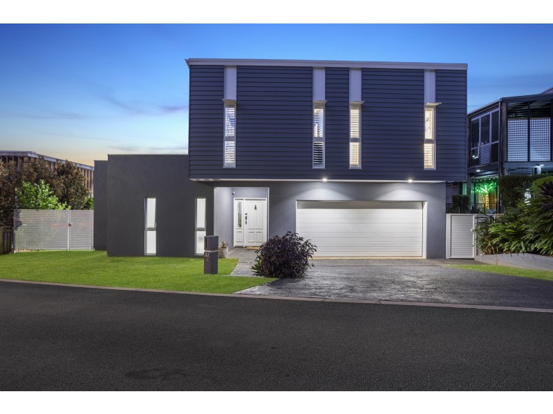 22 Bluebird Lane, Reedy Creek QLD 4227