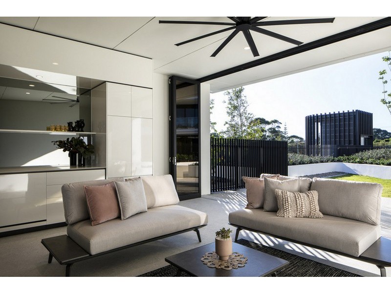 21009/1328 Gold Coast Highway, Palm Beach QLD 4221