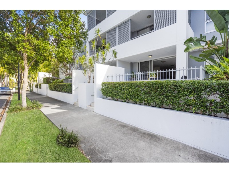 112/1-7 Moores Crescent, Varsity Lakes QLD 4227