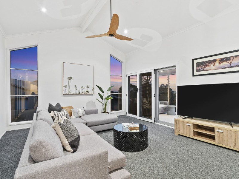 24A Dulcie Drive, Burleigh Heads QLD 4220