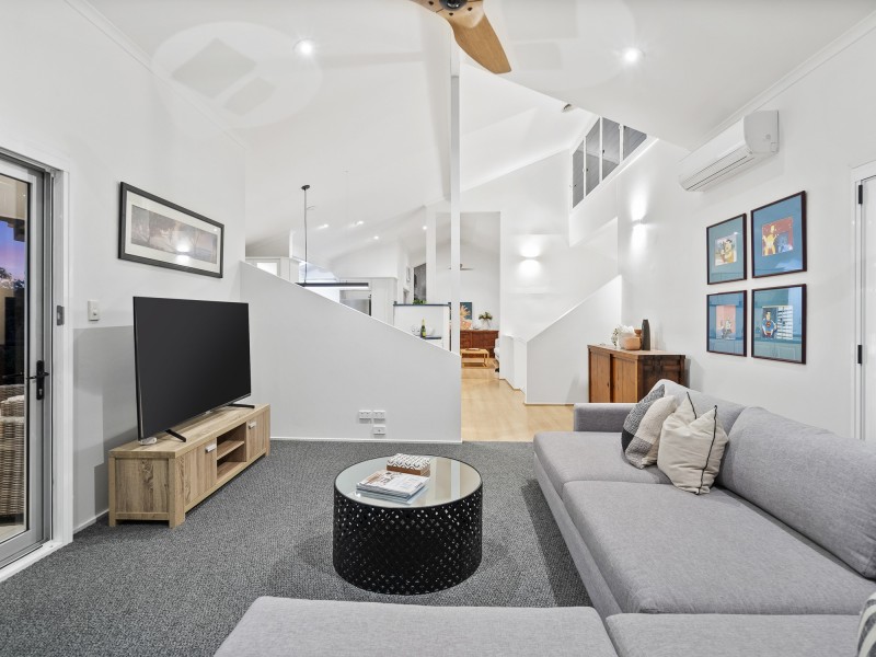 24A Dulcie Drive, Burleigh Heads QLD 4220