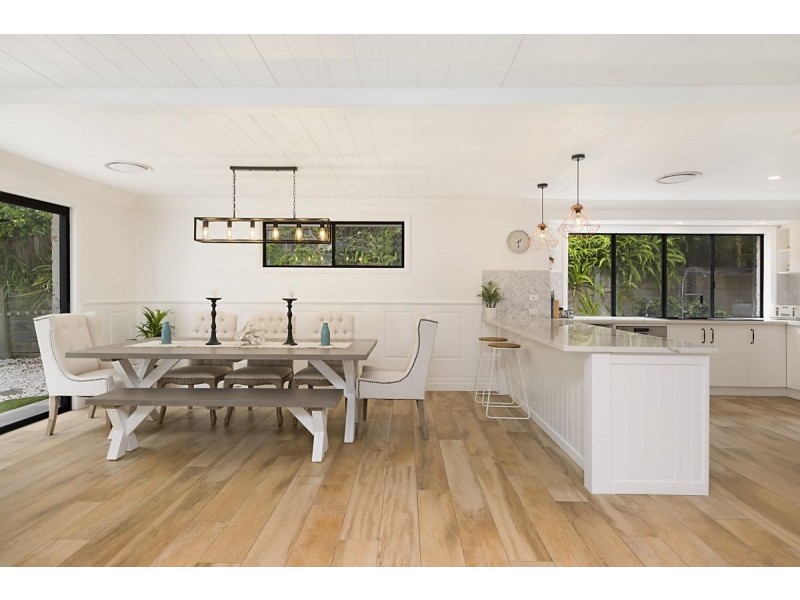 82 Tierney Drive, Currumbin Waters QLD 4223