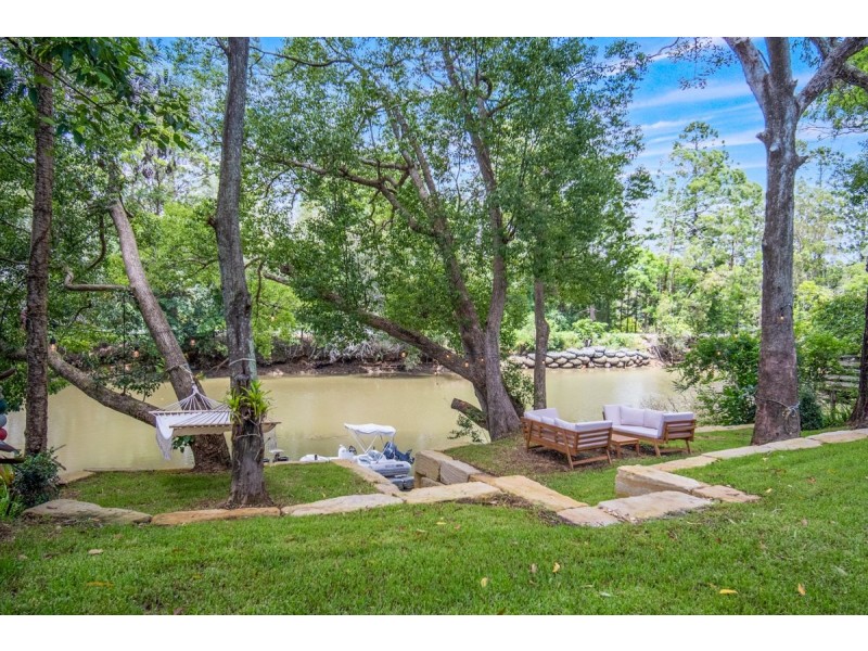 82 Tierney Drive, Currumbin Waters QLD 4223