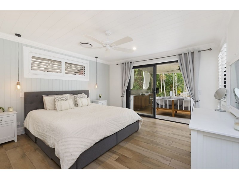 82 Tierney Drive, Currumbin Waters QLD 4223