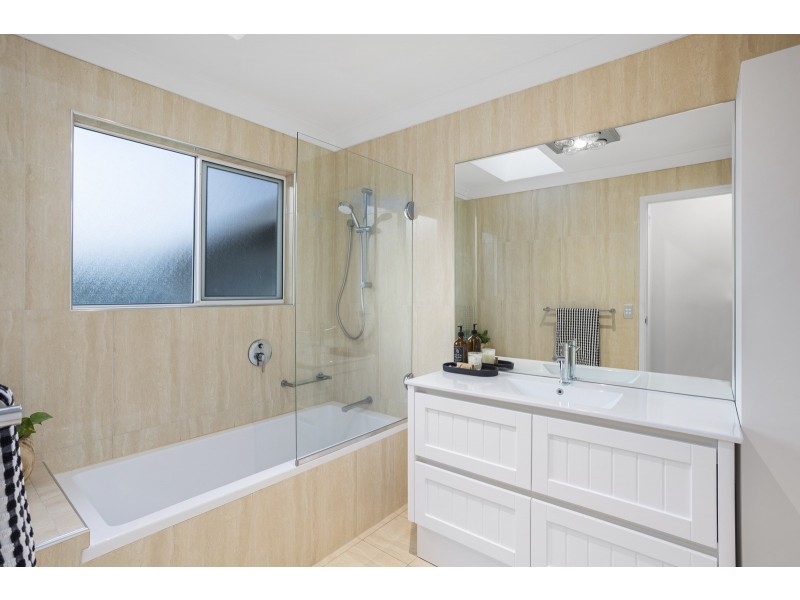 74 Golden Valley Road, Tallebudgera Valley QLD 4228