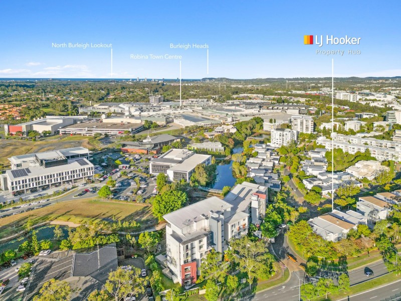 4/1 Riverwalk Avenue, Robina QLD 4226