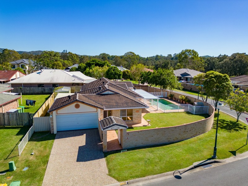 57 Casuarina Drive, Elanora QLD 4221