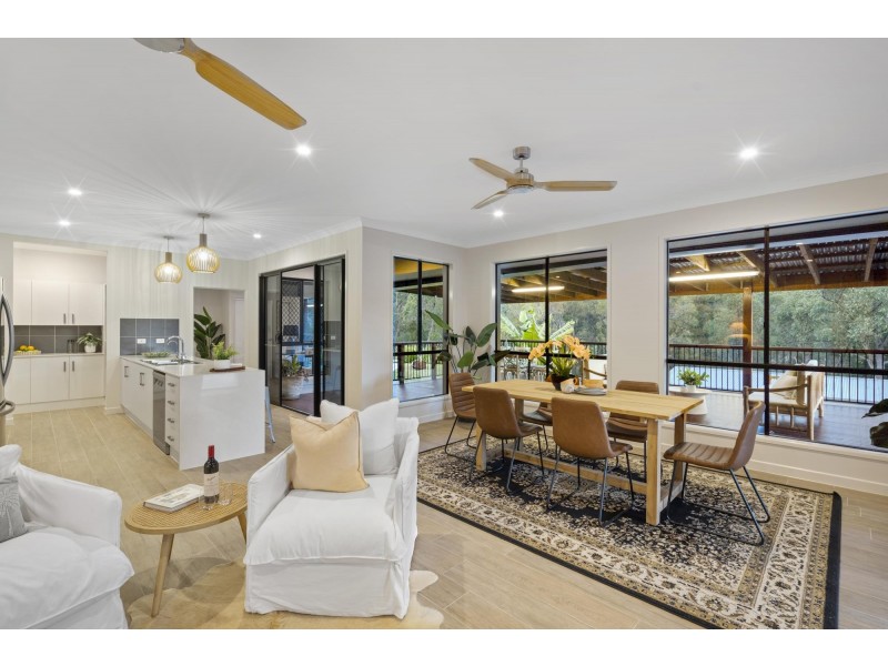 227 Carrington Road, Bonogin QLD 4213